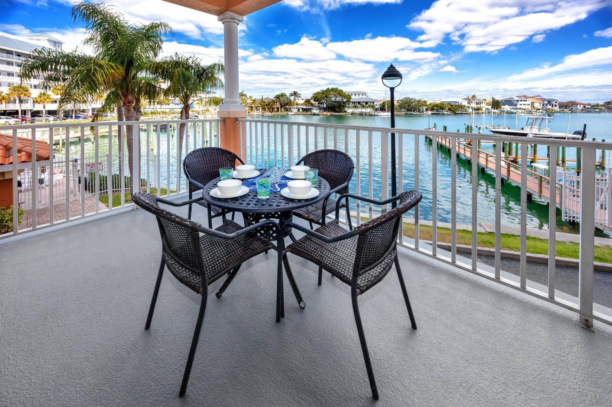 200 Harborview Grande Villa Clearwater Beach Exterior photo